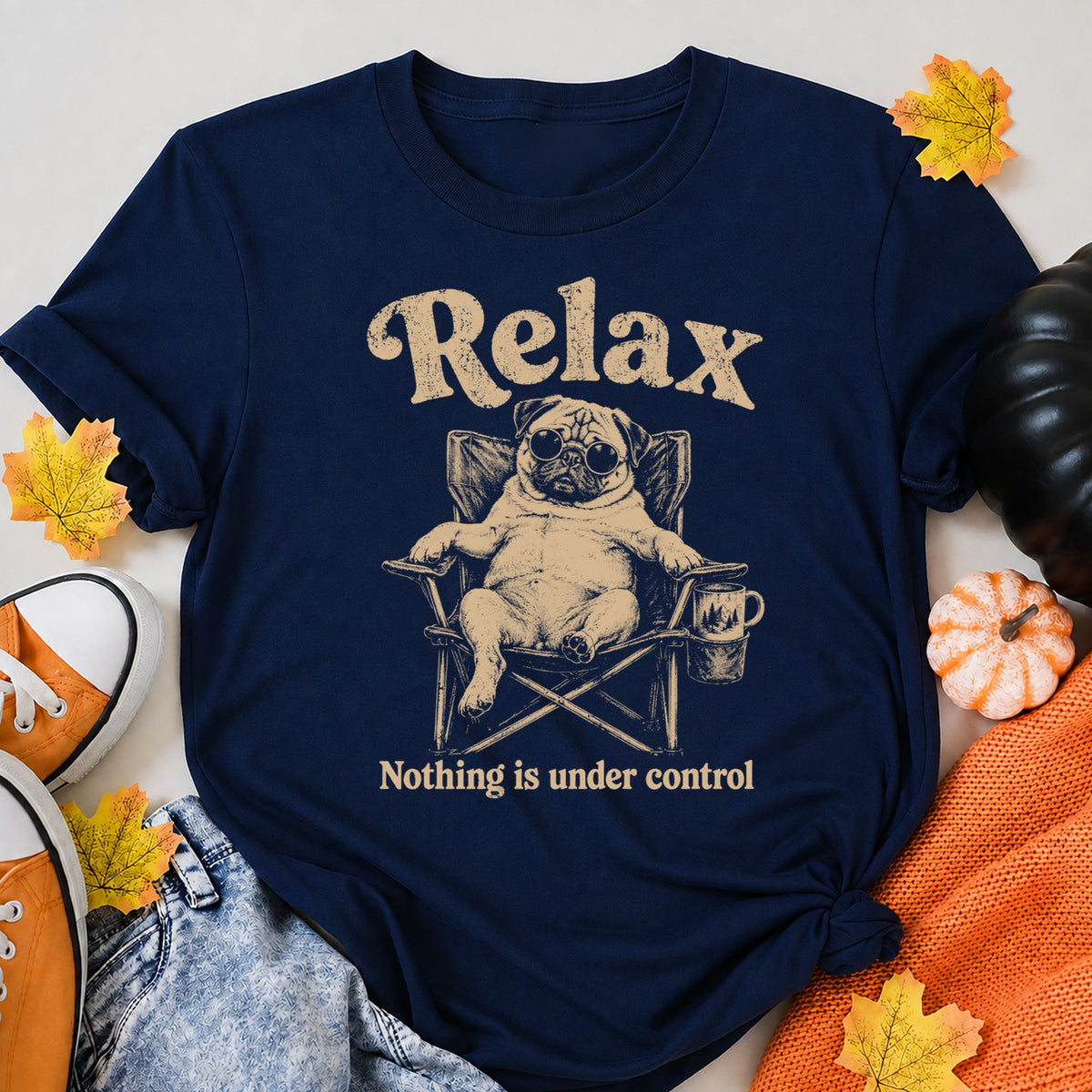 KAVENRO Relax Pug graphic T-shirt in navy with funny lounging dog design shirt