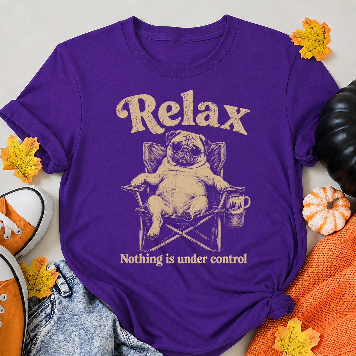KAVENRO Relax Pug graphic T-shirt in blue with funny lounging dog design shirt