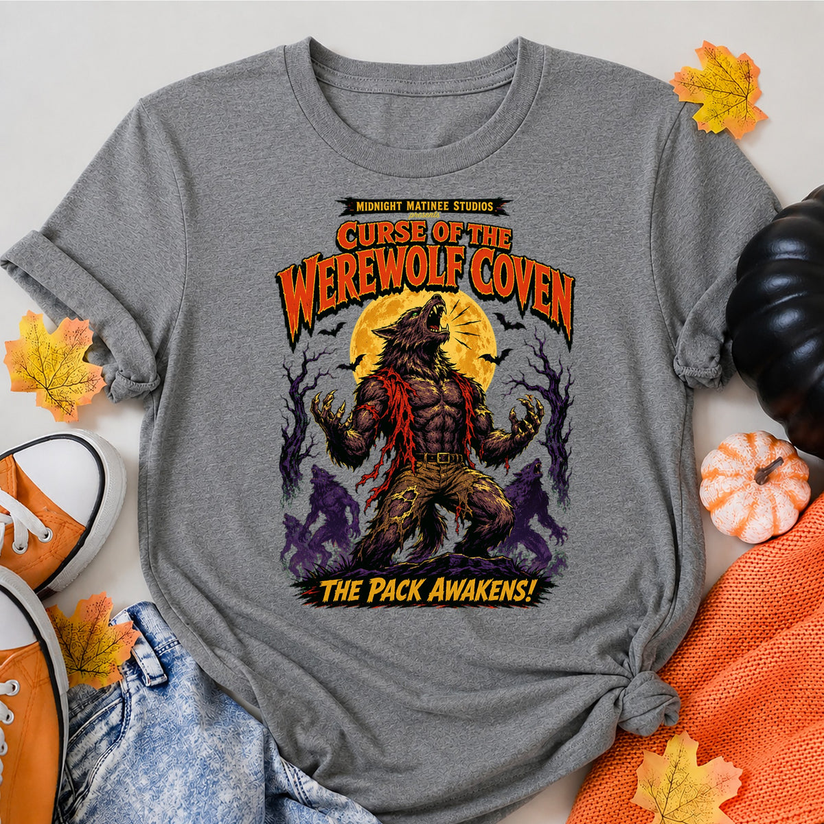 Werewolf Horror Retro Pulp Monster Halloween Shirt in Grey – alternate view